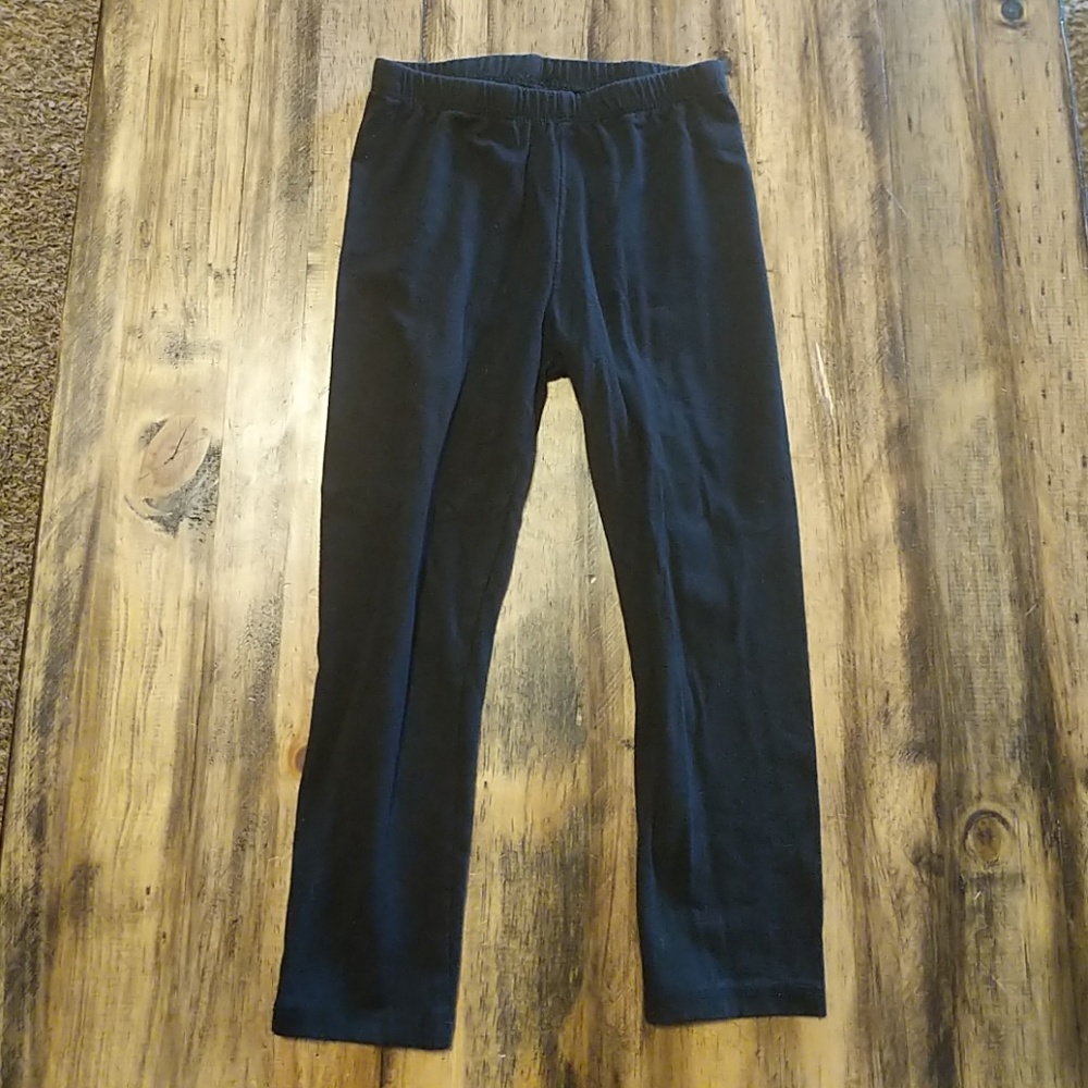 Girls black leggings size 4T